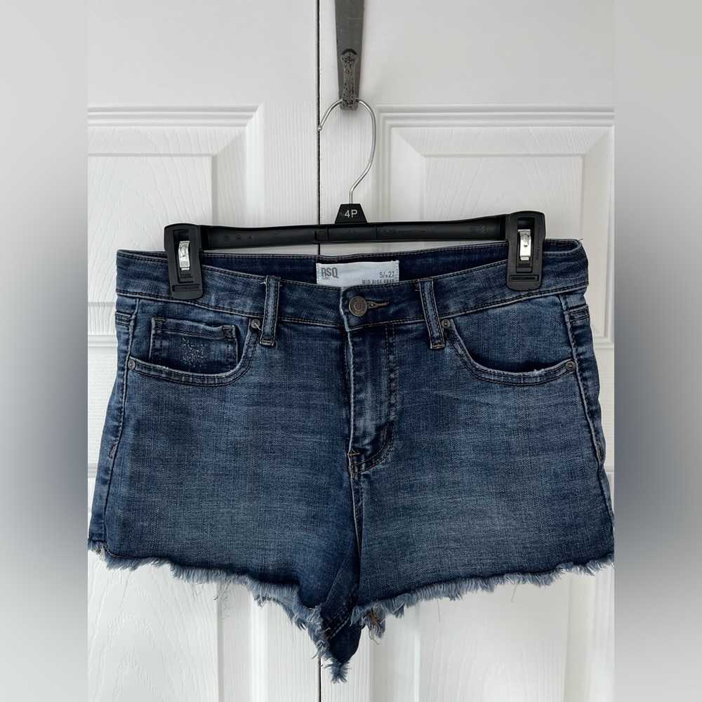 Medium Wash RSQ Mid Rise Fray Denim Shorts